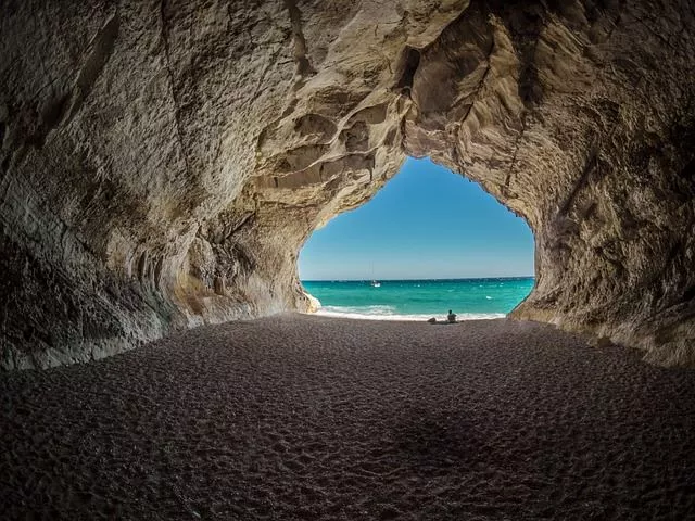 Sardinien_Cala Gonone_Cala Luna_Fradellafra_pixabay.com